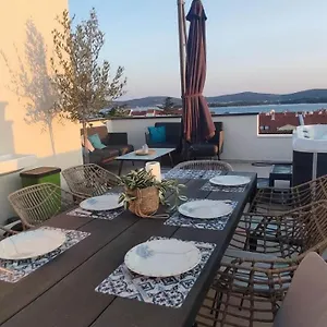  Apartament Penthouse Aurelia, Rooftop Terrace & Jacuzzi Chorwacja